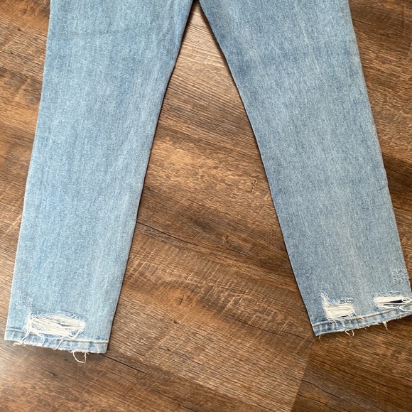 VERVET EMMA HIGH WAISTED MOM JEAN W/DISTRESSED SEMI RIDGID DENIM - Picture 9 of 13